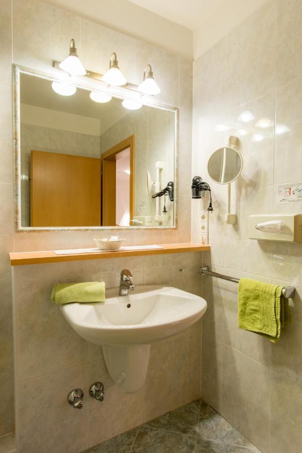 Meinhardt Scena