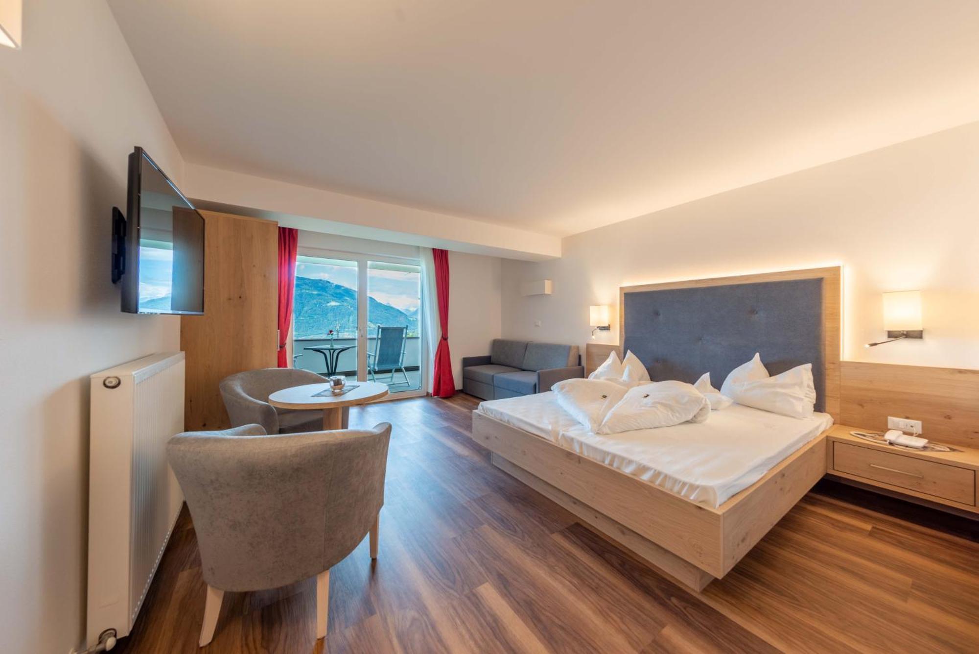 Hotel Meinhardt Schenna