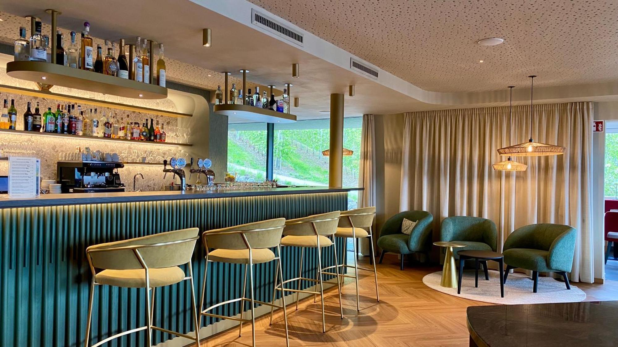 Meinhardt Hotel 4*